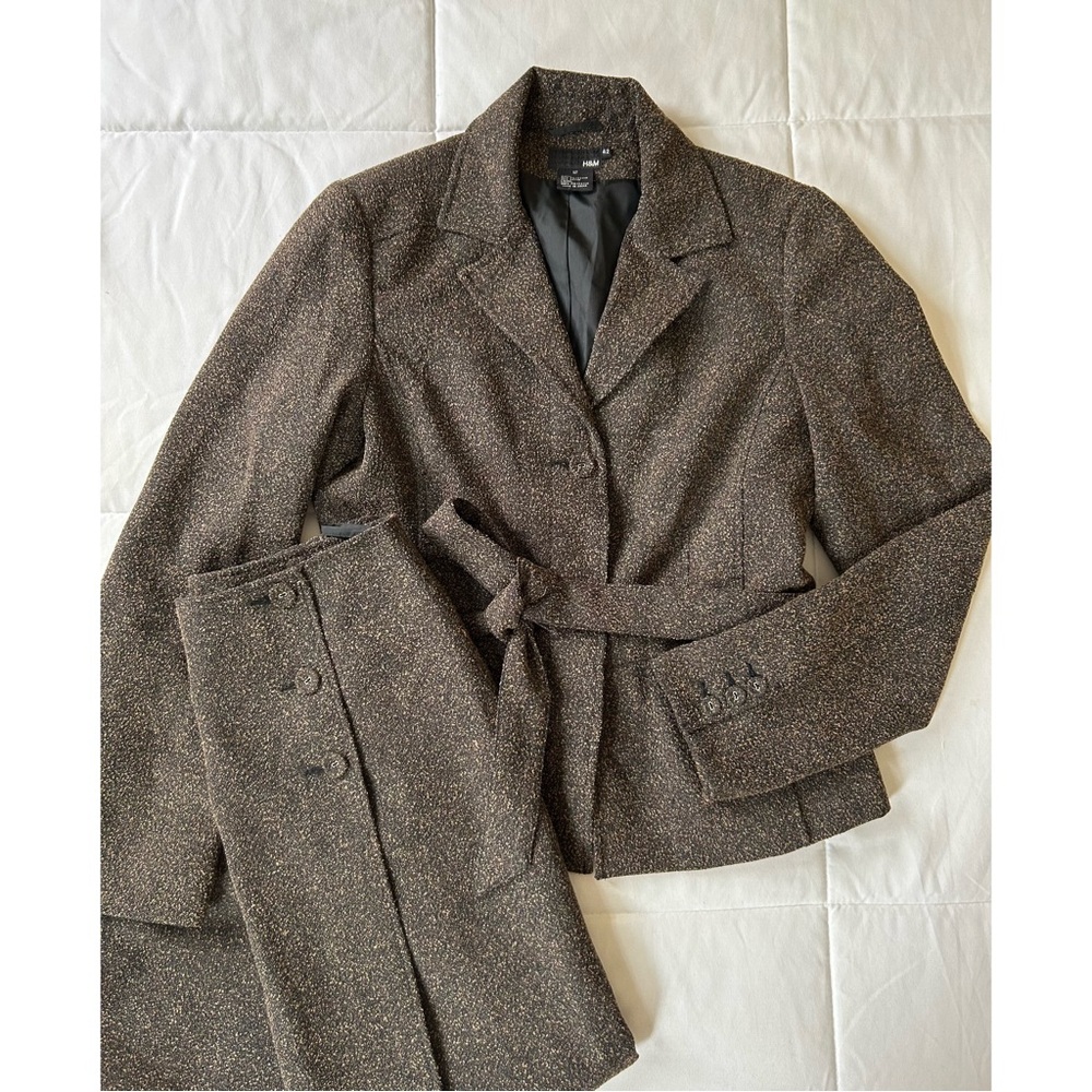 H&M two-piece matching set with blazer and skirt